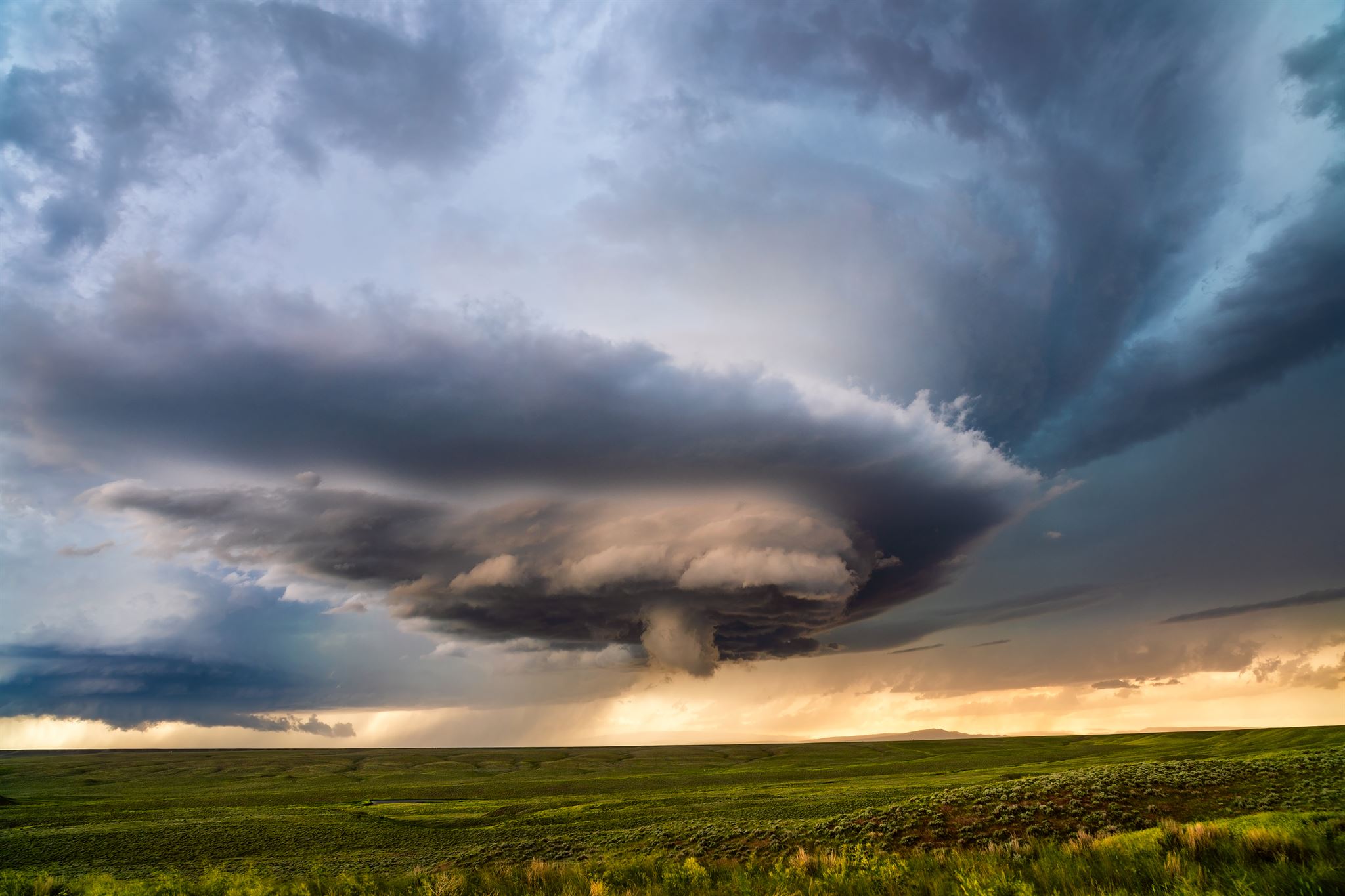 Storm-clouds-above-field